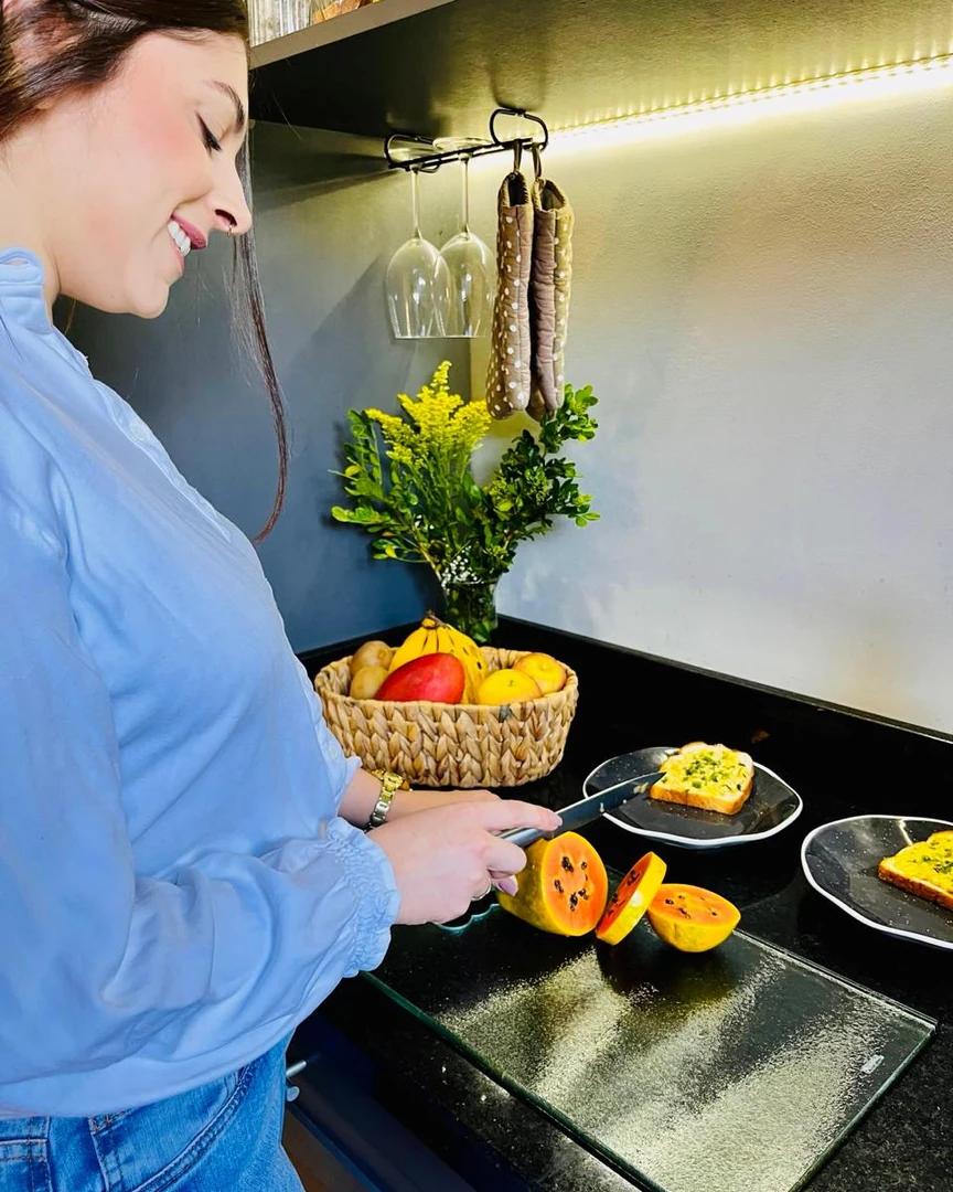 Alimentos frescos usados em acompanhamento nutricional para rotina mais leve